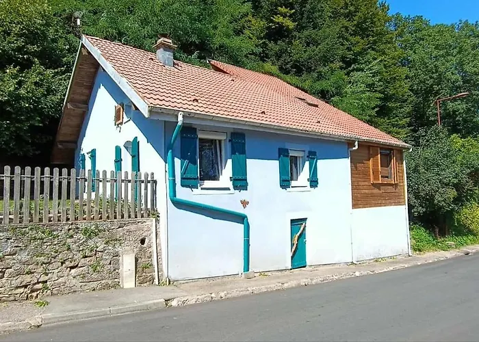 Semesterbostad La Maison Bleue Brouvelieures